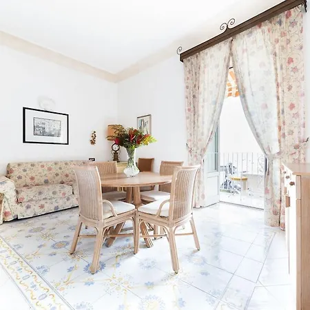 Flavio Gioia 3* Positano
