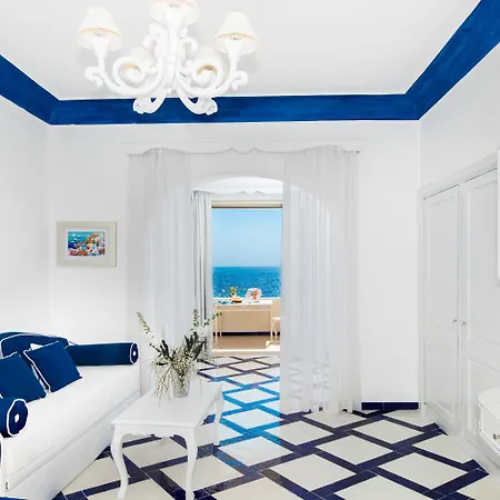 フラヴィオ ジョイア ポジターノ