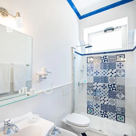 フラヴィオ ジョイア アパートホテル ポジターノ