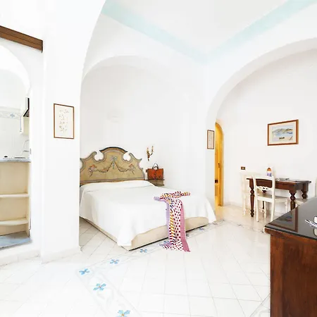 Flavio Gioia 3* Positano
