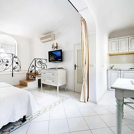 Flavio Gioia 4* Positano