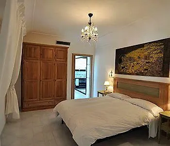 Flavio Gioia Lejlighedshotel 4*